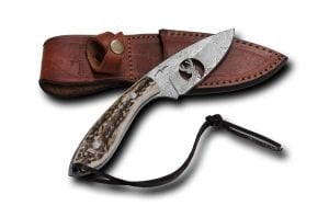 Bora 609 Damascus Geyik Boynuz Saplı Geyik Oymalı Bıçak